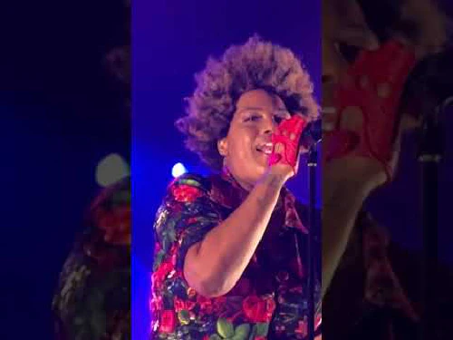 ../assets/images/featured/Macy-Gray--Caligula.jpg