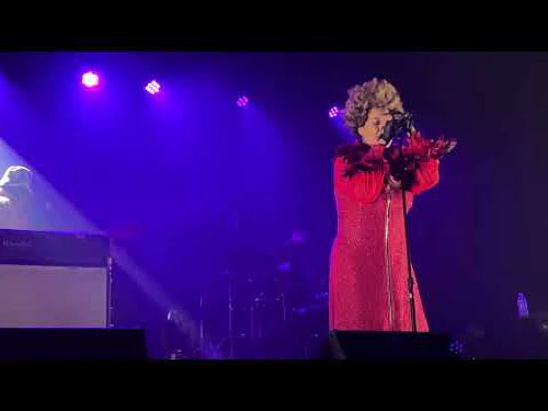 ../assets/images/featured/Macy-Gray--You-Got-Away--Live.jpg