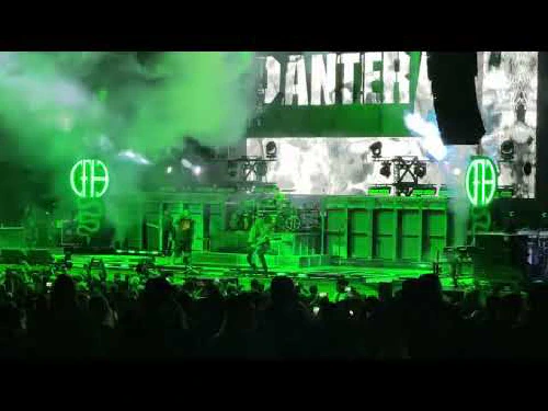 ../assets/images/featured/Pantera--Suicide-Note-Part-II--Live.jpg