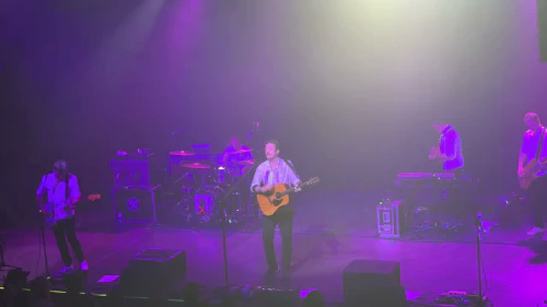 /../assets/images/featured/0CCn5h47eoc_Frank-Turner-The-Way-I-tend-to-Be-Live.jpg