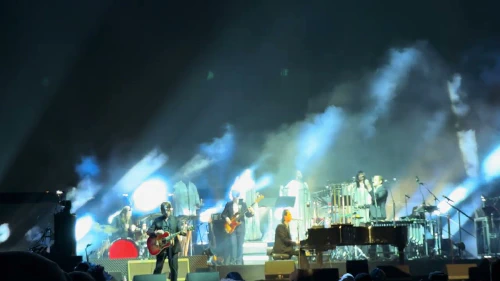 /../assets/images/featured/0aJcSiLdLrg_Nick-Cave-and-The-Bad-Seeds-Wild-God-2025-Live.jpg
