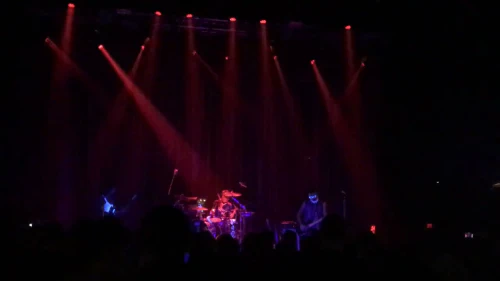 /../assets/images/featured/1QbDILuy2eU_Poptone-Love-Me-Live-partial.jpg