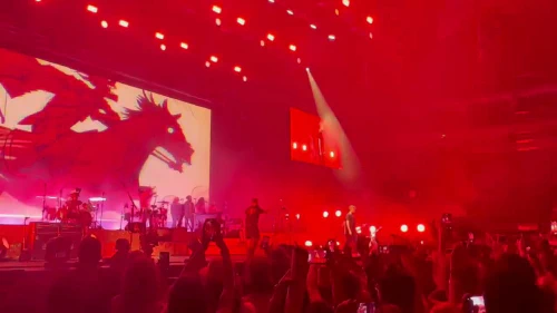 /../assets/images/featured/1UbmM-EBf7A_Gorillaz-Rhinestone-Eyes-Live.jpg
