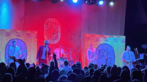 /../assets/images/featured/2dv8ihsey80_Me-First-and-the-Gimme-Gimmes-I-Will-Survive-Gloria-Gaynor-Live.jpg