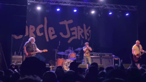 /../assets/images/featured/5EJtNfxCQ-M_Circle-Jerks-Junk-Mail-Live.jpg