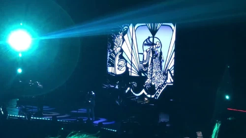 /../assets/images/featured/5zCML4VF7g8_Smashing-Pumpkins-Porcelina-of-the-Vast-Oceans-Live-partial.jpg