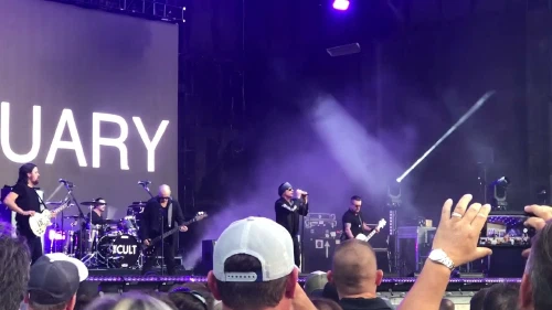 /../assets/images/featured/8jCAgFqGaSs_The-Cult-She-Sells-Sanctuary-Live.jpg