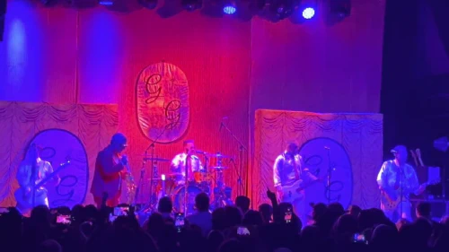 /../assets/images/featured/Cb2WNOpDWig_Me-First-and-the-Gimme-Gimmes-Over-the-Rainbow-Israel-IZ-Kamakawiwoʻole-Live.jpg