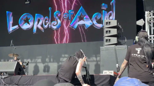 /../assets/images/featured/G4QN70_TbnY_Lords-of-Acid-Sex-Bomb--Live.jpg