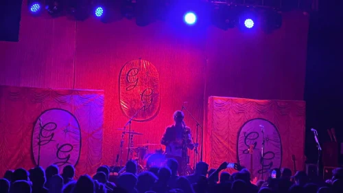 /../assets/images/featured/Kr4JSdEWxl4_Me-First-and-the-Gimme-Gimmes-Dont-You-Worry-bout-a-Thing-Stevie-Wonder-Live.jpg