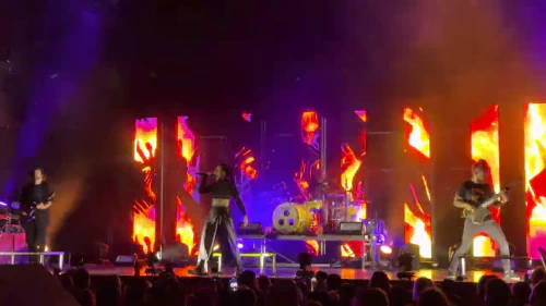/../assets/images/featured/LoQV19jV9f4_Jinjer-Dead-Hands-Feel-No-Pain-Live.jpg