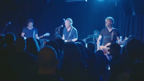 /../assets/images/featured/MwR_NQLTCZM_Buzzcocks-Promises-Live.jpg