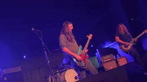 /../assets/images/featured/NVYlSN_TPdw_The-Atomic-Bitchwax-Birth-to-the-Earth-Live.jpg