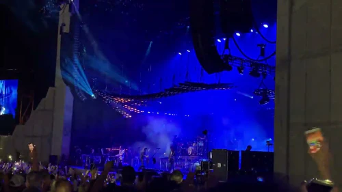 /../assets/images/featured/QGik12w-STY_Mumford-and-Sons-Believe-Live-partial.jpg