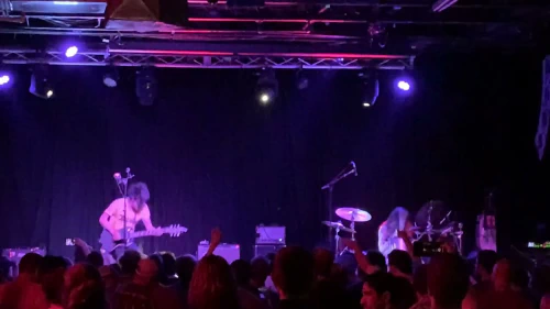 /../assets/images/featured/S8rDe_YEEV4_Black-Pistol-Fire-Hipster-Shakes-Live.jpg