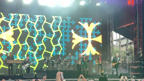 /../assets/images/featured/T8T5qR0qjrQ_Simple-Minds-Dont-You-Forget-About-Me-Live.jpg