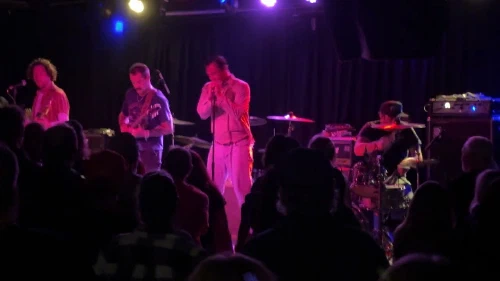 /../assets/images/featured/XIqENAKyVaY_Straberry-Fuzz-Cowboy-Live.jpg