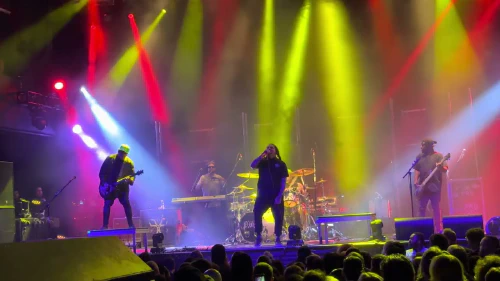 /../assets/images/featured/XOqXP7HZ810_P.O.D.-Soundboy-Killa-Live.jpg
