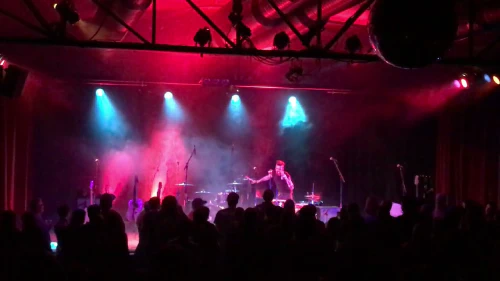 /../assets/images/featured/XRMjO8ED0bQ_Lincoln-Durham-Creeper-Live.jpg