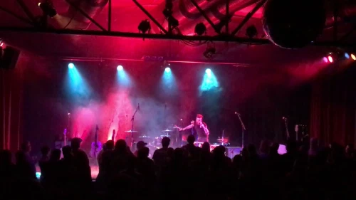 /../assets/images/featured/XRMjO8ED0bQ_Lincoln-Durham-Creeper-Live.jpg