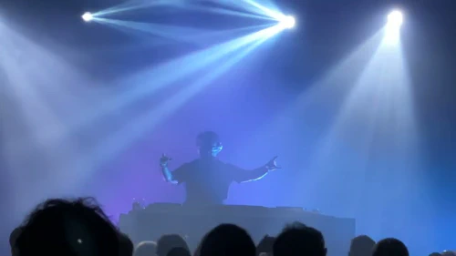 /../assets/images/featured/aVETbKppAZ0_The-Crytal-Method-Post-Punk-|-Spoiler-|-Act-Right-mix-Live.jpg