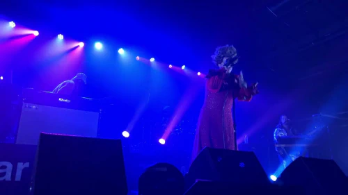 /../assets/images/featured/gIZyGNxH6gk_Macy-Gray-The-Disco-Song-and-You-Sexy-Thing-Hot-Chocolate-cover-Live.jpg