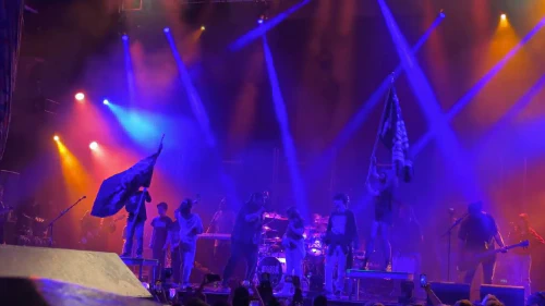 /../assets/images/featured/gzlxSPJS-7c_P.O.D.-Youth-of-the-Nation-Live.jpg