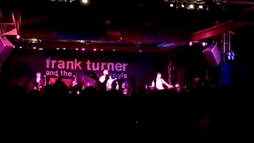/../assets/images/featured/iTinvX3J3G4_Frank-Turner-The-Way-I-Tend-to-Be-Live-partial.jpg