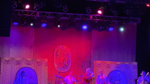 /../assets/images/featured/j2Ck35lvljw_Me-First-and-the-Gimme-Gimmes-Take-Me-Home-Country-Roads-John-Denver-Live.jpg