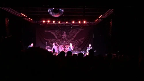 /../assets/images/featured/kQqUuthjBco_Bad-Religion-Atomic-garden-Live-partial.jpg