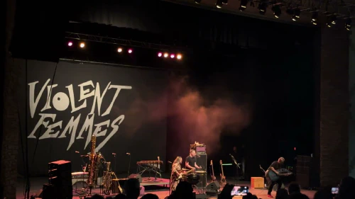 /../assets/images/featured/pCcWiTjZuPc_Violent-Femmes-Kiss-Off-Live.jpg