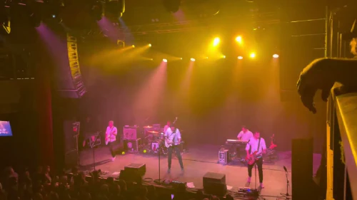 /../assets/images/featured/tHoE__bNZYI_Frank-Turner-The-Gathering-Live.jpg