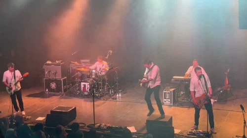 /../assets/images/featured/tW4u020K_Es_Frank-Turner-Miranda-Live.jpg