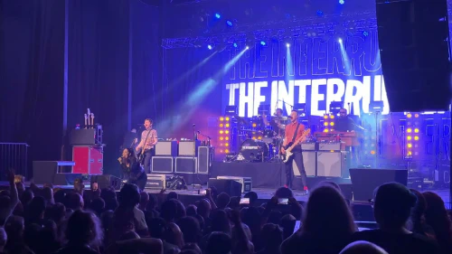 /../assets/images/featured/tu5UxhDjFjw_The-Interrupters-Anything-Was-Better-Live.jpg