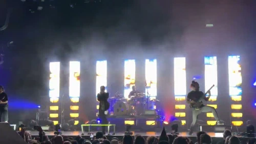 /../assets/images/featured/xjaPUKro8kM_Jinjer-Copycat-Live.jpg